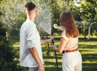 6 načinov za varčevanje z vodo na vrtu