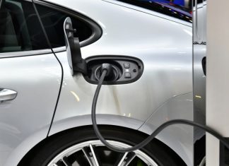 Električni avtomobili leta z najdaljšim dosegom