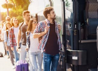 Brezplačni javni prevoz v Evropi: Ali dosega pričakovane koristi?