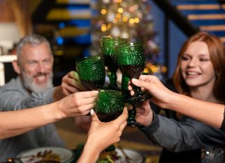 Kako lahko pripravite trajnostno novoletno zabavo