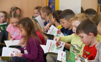 Z mladimi za podnebje: kako Rdeči križ Slovenije gradi trajnostno prihodnost?